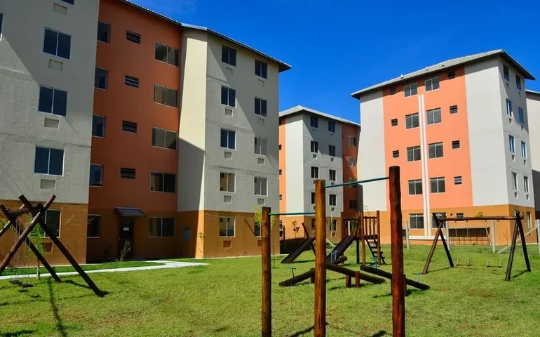 Crédito imobiliário via poupança cresce 40,3% em 1 ano e soma R$ 13,5 bi em janeiro, diz Abecip