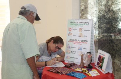 Ações de saúde são ofertadas no Centro de Arapiraca, nesta segunda (16)