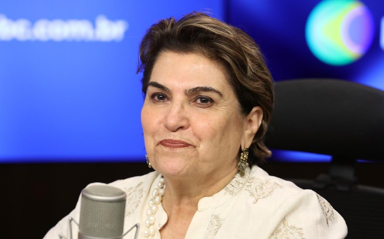 'Não queremos disputar com os homens, queremos o nosso espaço', diz ministra das Mulheres à Sputnik