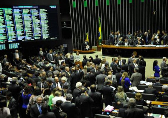 Câmara conclui votação de projeto que altera legislação eleitoral