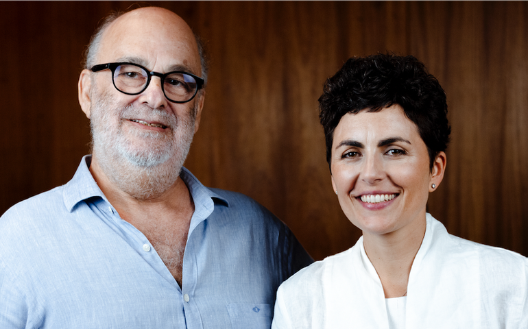 'Trem das Cores' traz novos arranjos de Gaia Wilmer e Jaques Morelenbaum para canções de Caetano Veloso