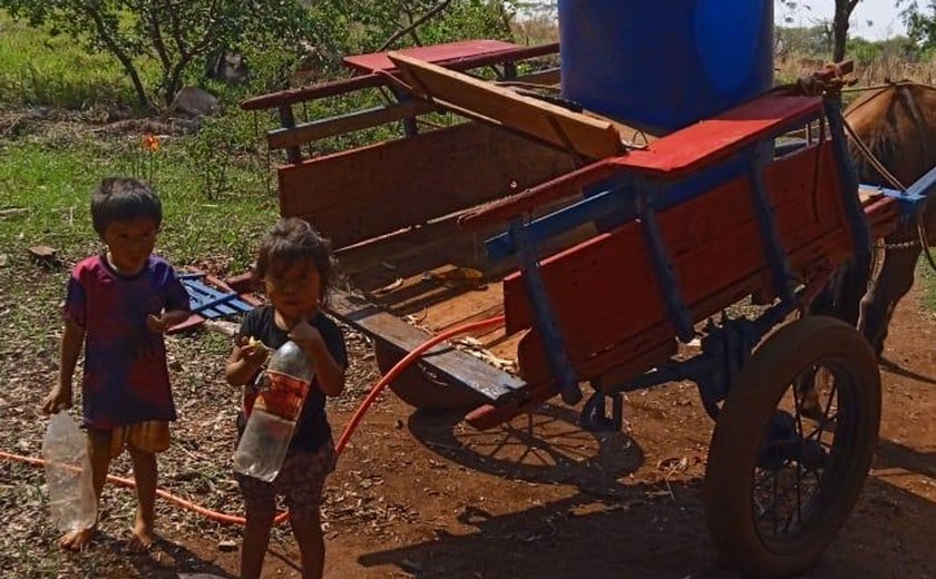 Selvageria: Batalhão de choque da PM invade aldeia indígena no MS e age com truculência (VÍDEOS)