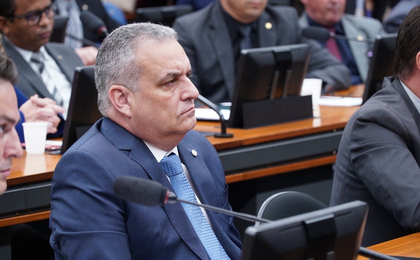 Alfredo Gaspar inquire ministro da Justiça na CCJC e cobra ações contra a criminalidade