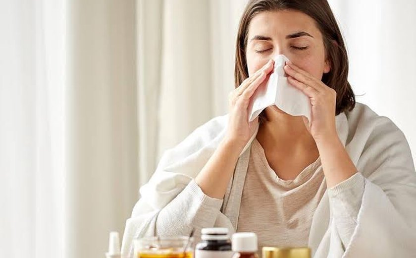 Casos de síndrome respiratória grave estão em queda, aponta Fiocruz