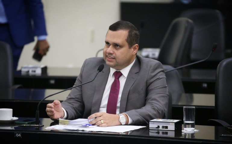 Fernando Pereira apresenta projetos de lei em prol da agricultura familiar e do empreendedorismo rural