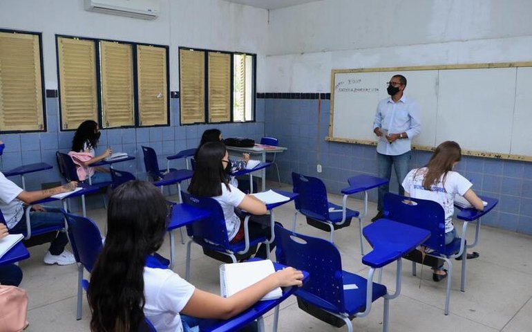 Educação abre mais de 350 vagas para professores do Pronatec em 2022