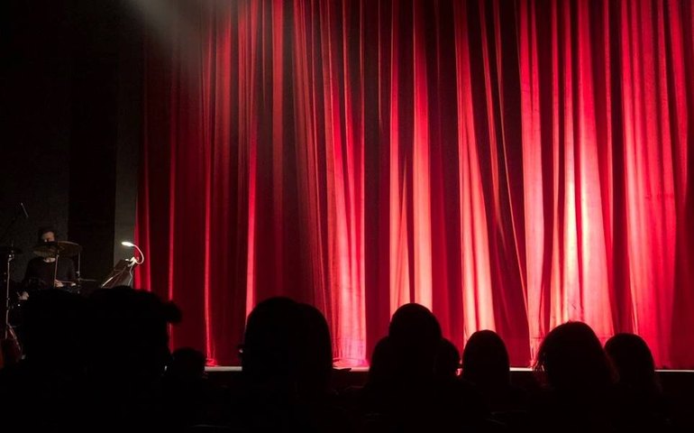 Grupo teatral premiado sofre nova ação de despejo de sua sede no centro de SP