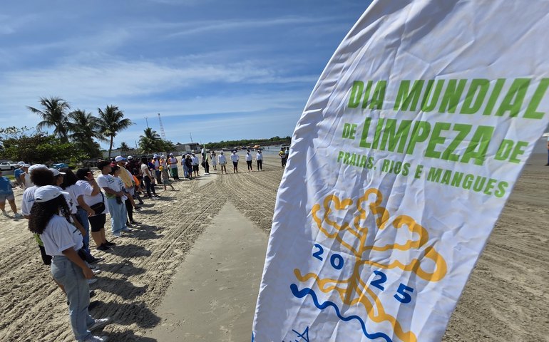 Dia Mundial de Limpeza das Praias: Alurb promove mutirão por toda a orla de Maceió