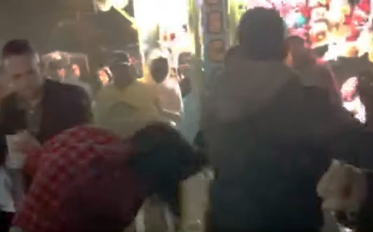 Mulher trans e namorado são agredidos em feira agropecuária no interior de SP