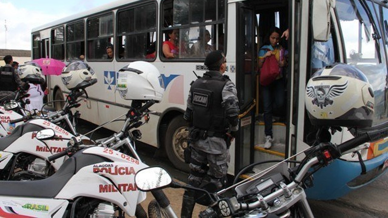 Abril é o mês que terá maior queda em assaltos a coletivos na capital
