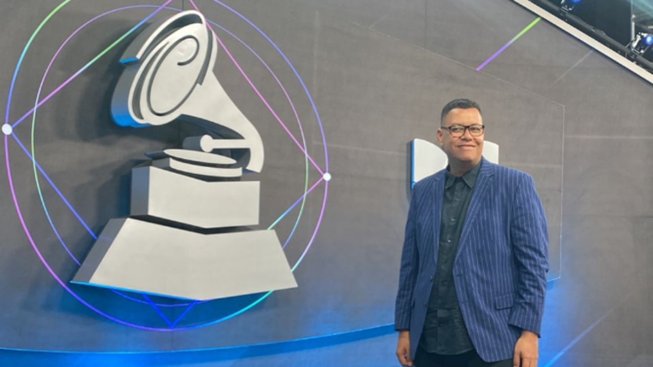 Anderson Freire festeja segundo Latin GRAMMY