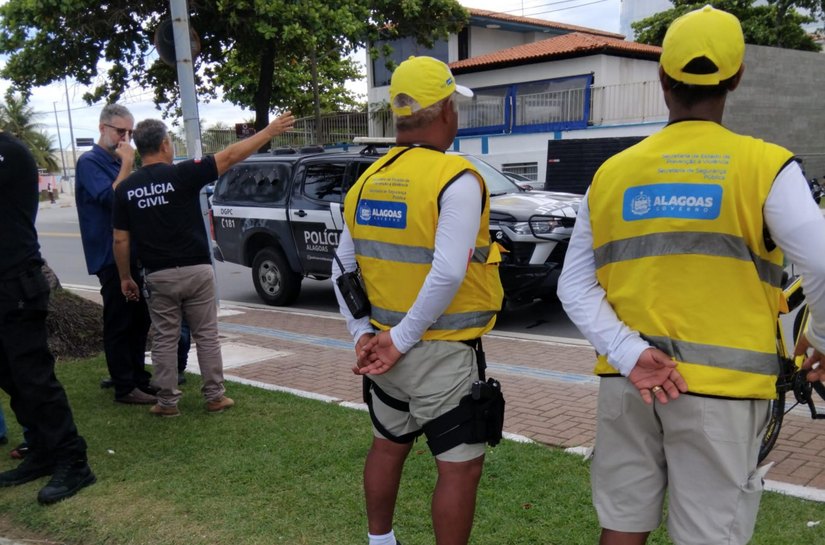Banhista encontra crânio na orla e aciona o Ronda no Bairro