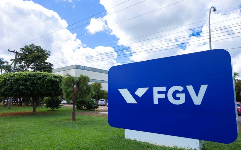 Confiança Empresarial cai 2,4 pontos em agosto ante julho, para 88,2 pontos, revela FGV