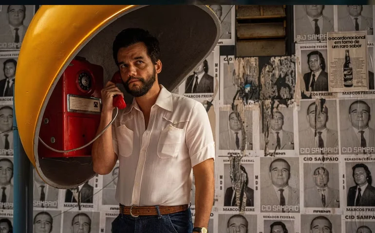 'O agente secreto': Distribuidora americana divulga cartaz internacional do filme estrelado por Wagner Moura