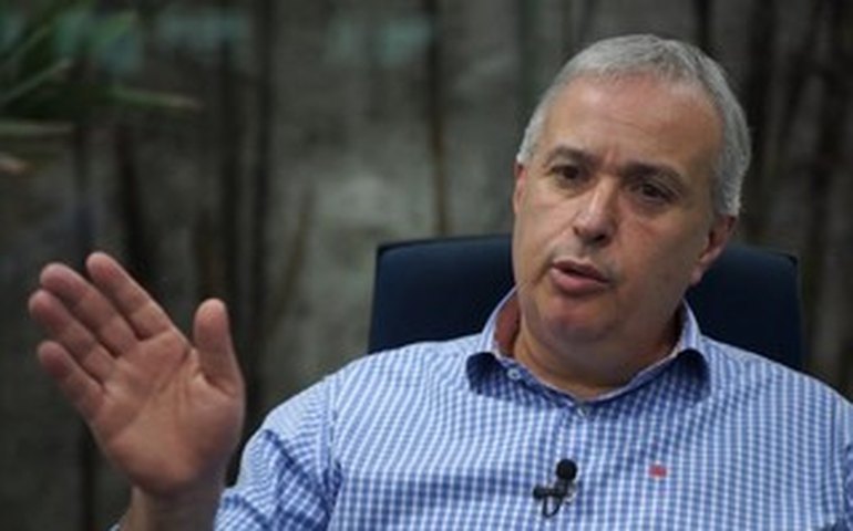 Presidente elogia, mas não garante Cristóvão no Corinthians em 2017