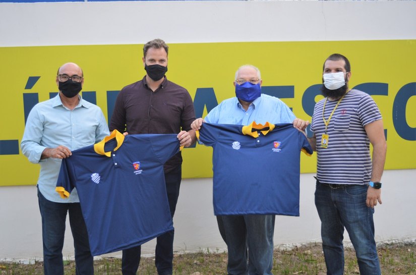Uninassau Maceió e CSA firmam parceria