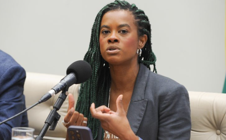 Câmara recebe mais de 400 propostas antirracistas para o novo Plano Nacional de Educação