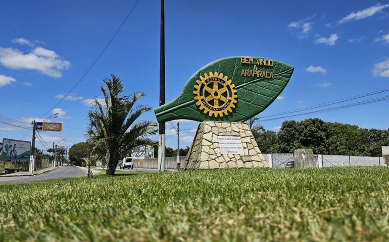 Arapiraca oferta curso profissionalizante gratuito de inglês; inscrições terminam nesta sexta (12)