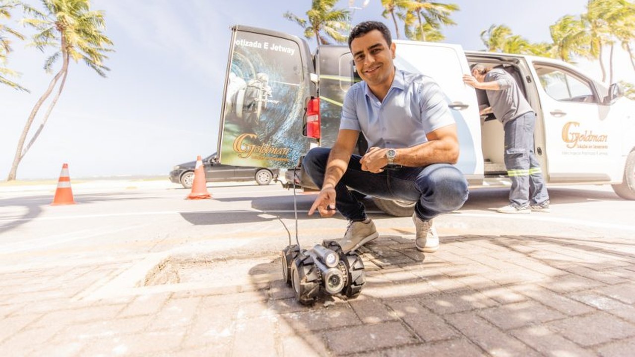 Prefeito JHC apresenta nova tecnologia que utiliza robôs para evitar inundações e erosões