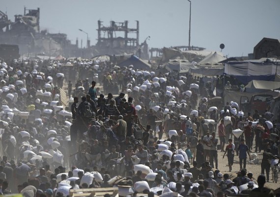 Cairo denuncia severas restrições impostas por Israel à entrega de ajuda humanitária a Gaza
