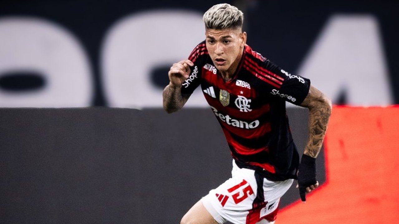 Carrascal decide Fla-Flu e Flamengo mantém liderança sob pressão do Palmeiras