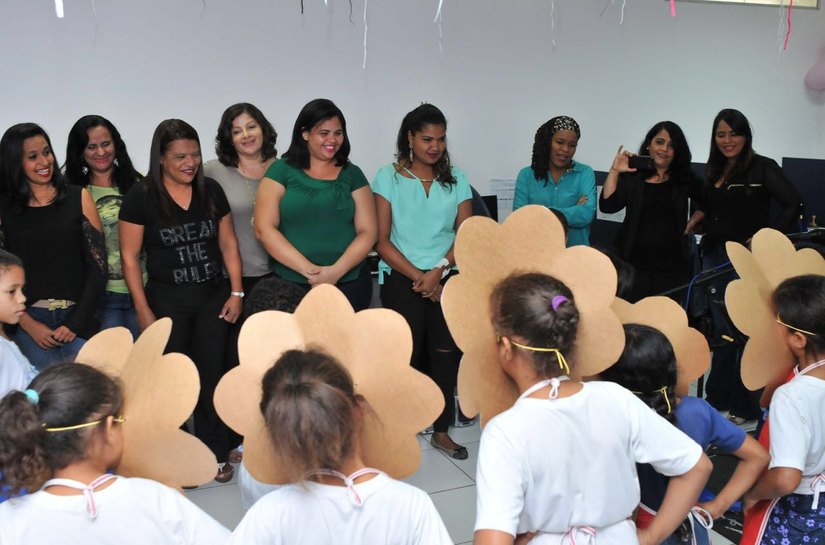 Lar São Domingos homenageia operadoras de telemarketing