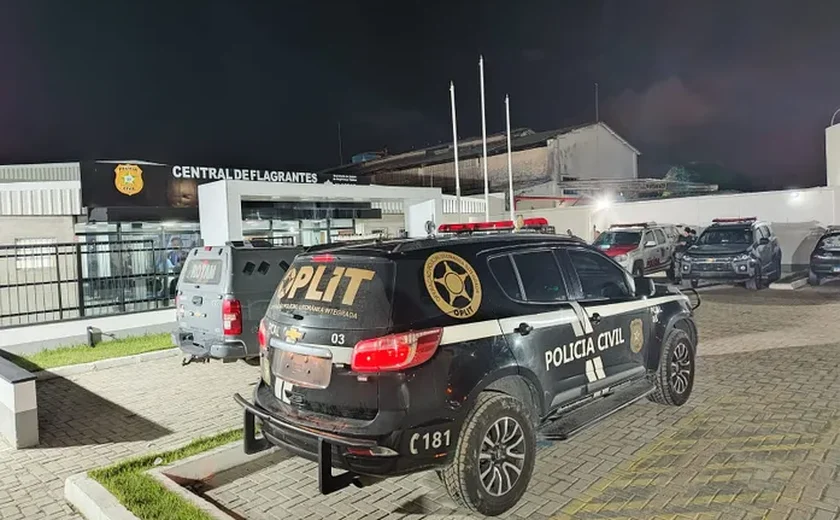 Homem é preso após furtar garrafa de whisky em supermercado de Maceió