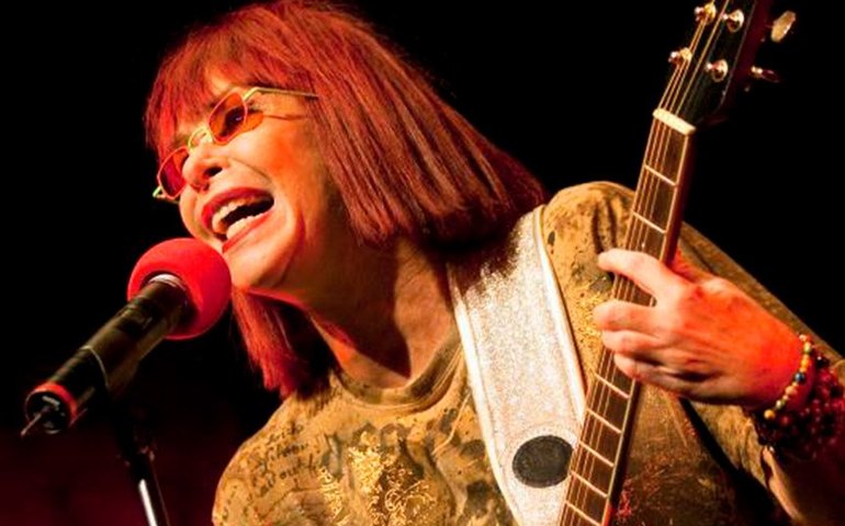 Senadores lamentam morte de Rita Lee