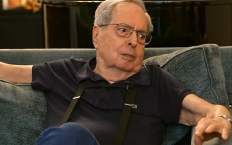 Benedito Ruy Barbosa é internado com quadro agudo de insuficiência renal