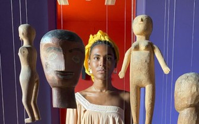 Coleção de roupas de estilista alagoano é inspirada no Museu Théo Brandão