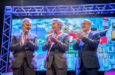 Embaixador de Portugal recebe Comenda Barão do Penedo