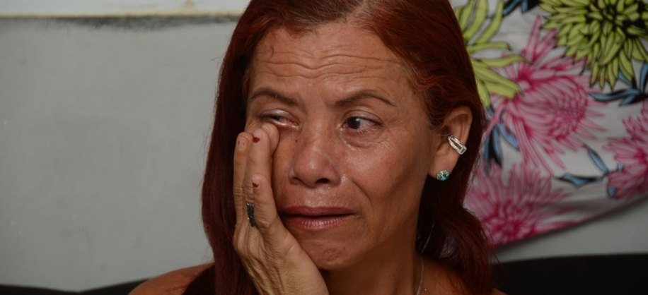Fabiana lembra episódios de sofrimento que viveu quando não tinha moradia própria. Foto: Beto Macário/ Secom Maceió