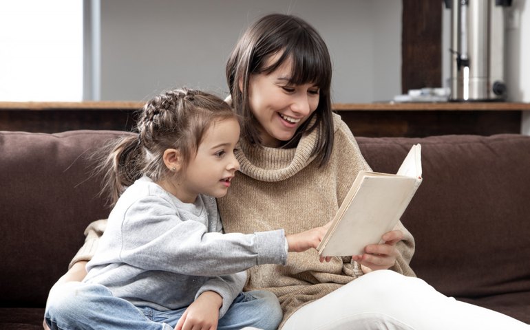 Livros reforçam a importância do estímulo à memória e imaginação na infância