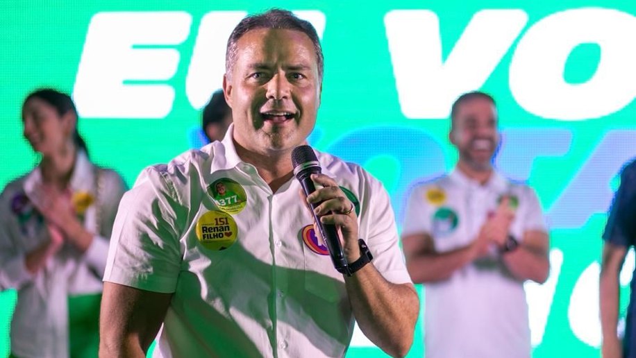 Renan Filho destaca ações na Educação e Saúde no Benedito Bentes