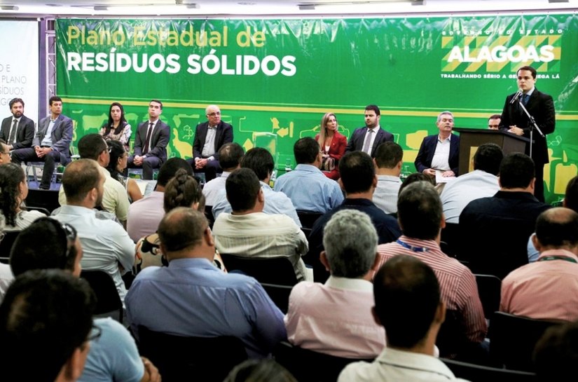 Arsal participa de discussões sobre Plano Estadual de Resíduos Sólidos