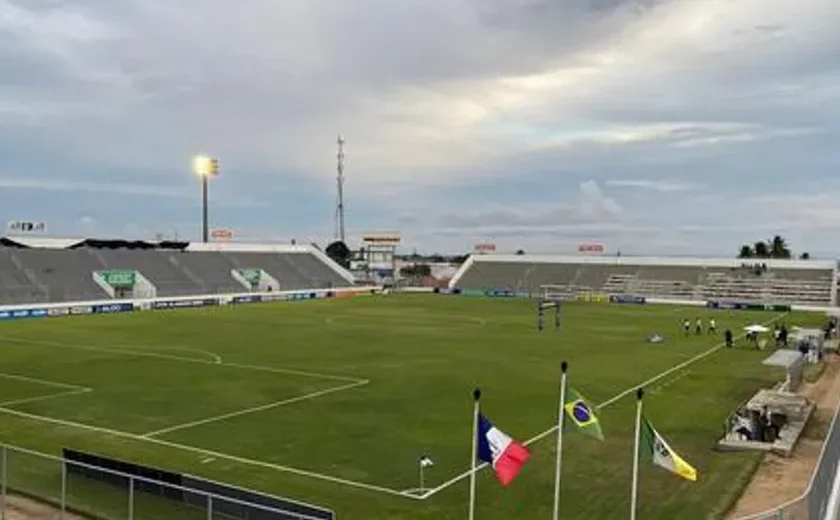 Cruzeiro segue líder do grupo A-4 após empate com o Falcon