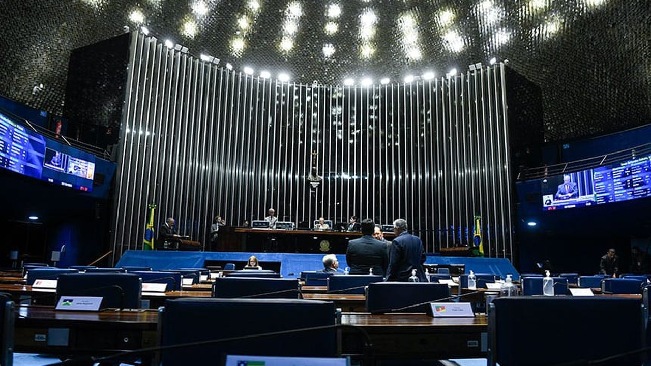 Pensão para órfãos de vítimas de feminicídio está na pauta do Plenário