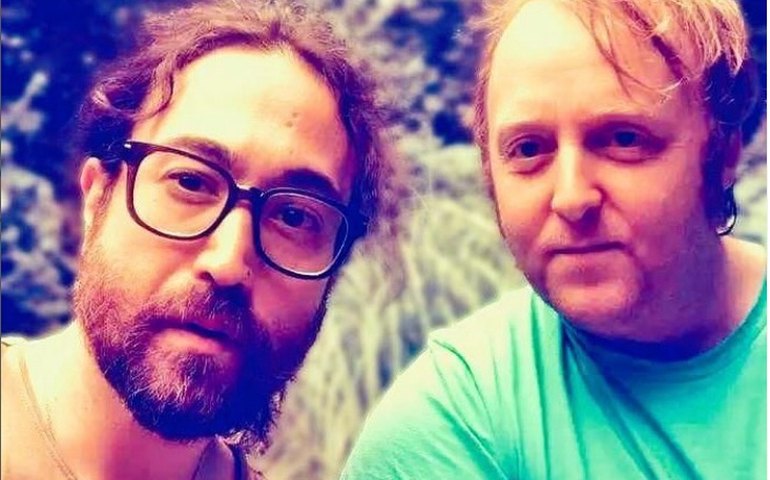 Lennon & McCartney 2.0: filhos de John E Paul lançam música inédita juntos; ouça