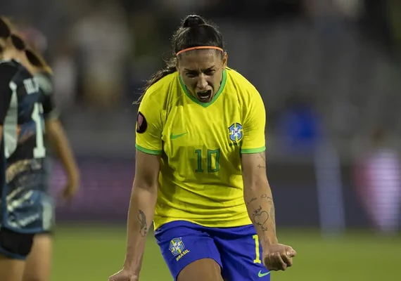 Seleção Feminina atropela Argentina e avança na Copa Ouro