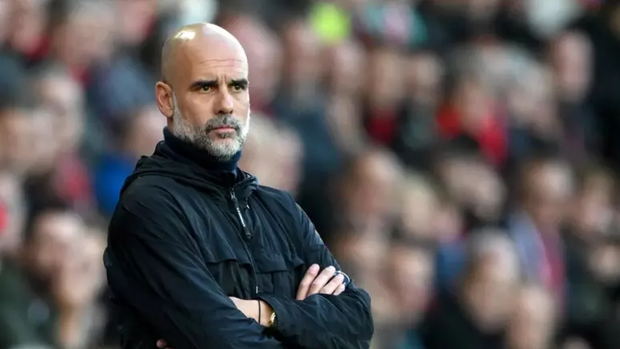 Guardiola se manifesta e presta apoio ao City: 'Que fique claro: vamos superar isso juntos'