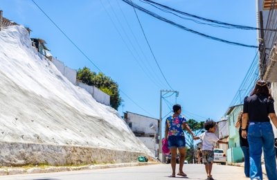 Contenção ou proteção de encostas: o que muda nas obras realizadas em Maceió