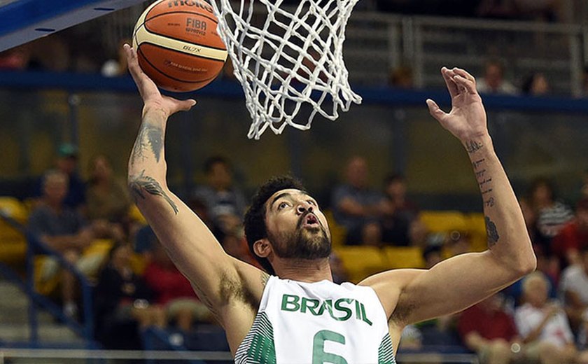 Brasil vence dominicanos e se classifica para final do basquete masculino no Pan