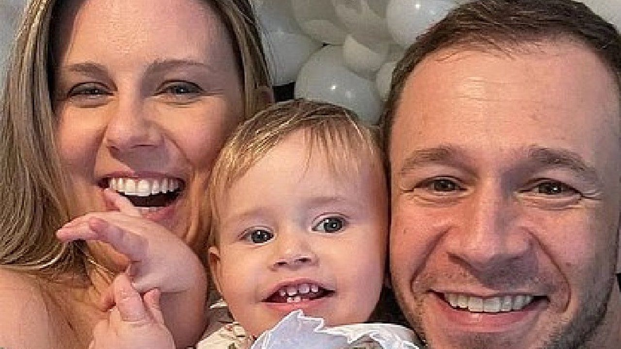 Daiana Garbin alerta sobre sintomas de câncer da filha: ‘Facilmente confundidos’