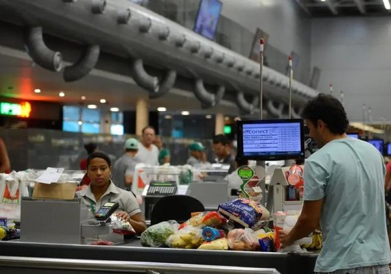 Único grupo com deflação no IPCA, Vestuário cai 0,27% e ajuda variação geral