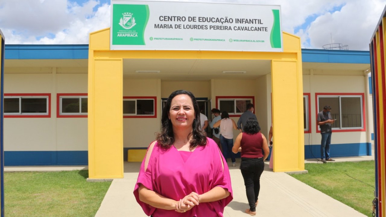 4 anos em 4 meses: Fabiana Pessoa entregou equipamentos importantes para a população de Arapiraca