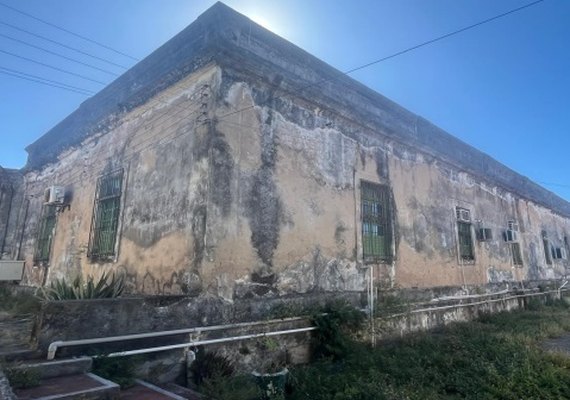 Relatório aponta risco grave e recomenda interdição do Museu de História Natural da Ufal