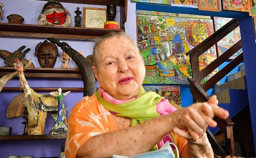 Exposição em tributo aos 90 anos de Tania Pedrosa chega a Maceió