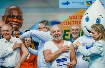 Com Lula e Alckmin vacinados em Anápolis (GO), Governo do Brasil promove a Campanha Nacional de Vacinação contra a Influenza