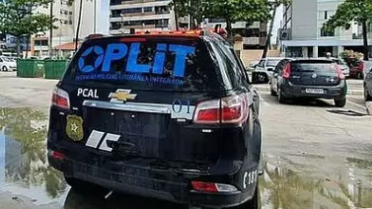Suspeito de tráfico de drogas é preso no bairro de Jatiúca