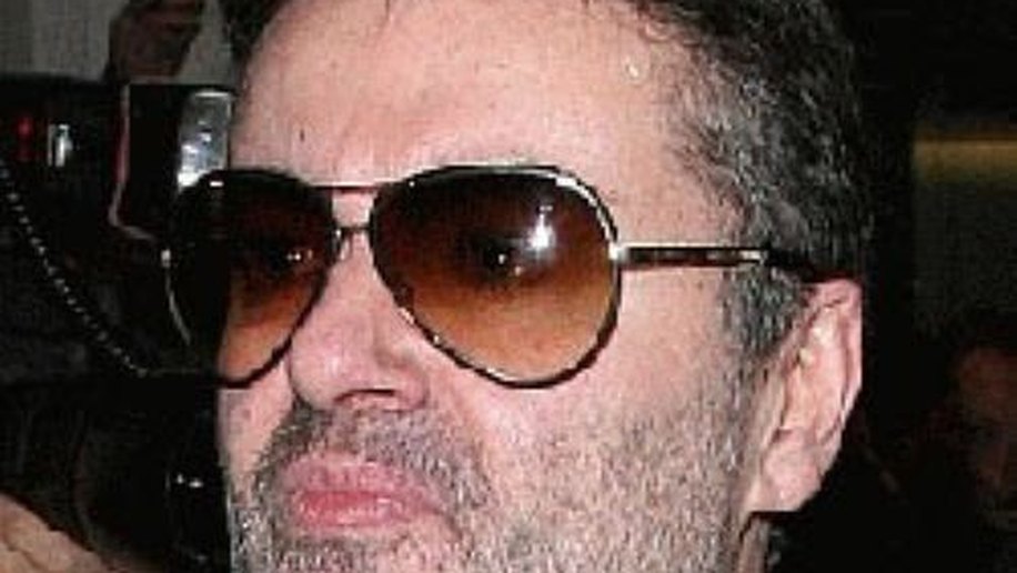 George Michael não superou fim do romance com empresário